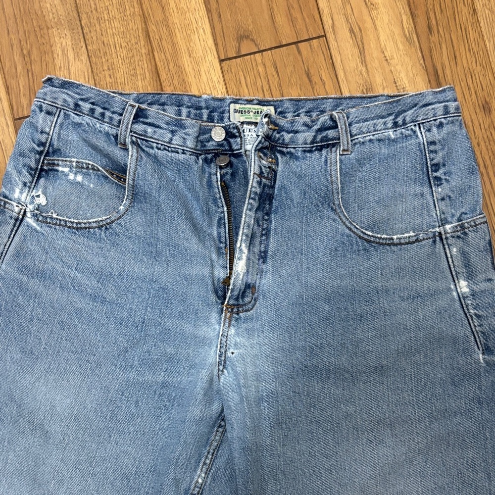 Vintage GUESS Men's Distressed Light Blue Denim Jeans - Picture 4 of 7